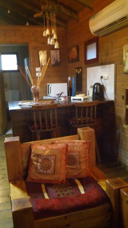 Ha'Bait Ba'Kfar Guesthouse Bruchim Qela' Alon Pokój zdjęcie