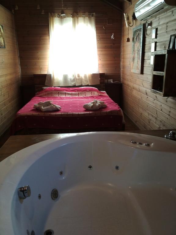 Ha'Bait Ba'Kfar Guesthouse Bruchim Qela' Alon Zewnętrze zdjęcie